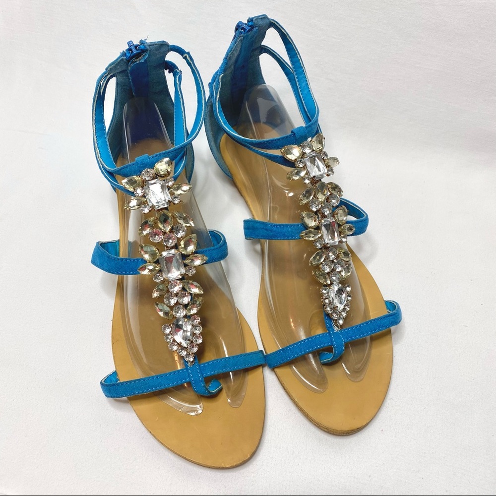 MODERN RUSH blue rhinestone sandals ✨💙